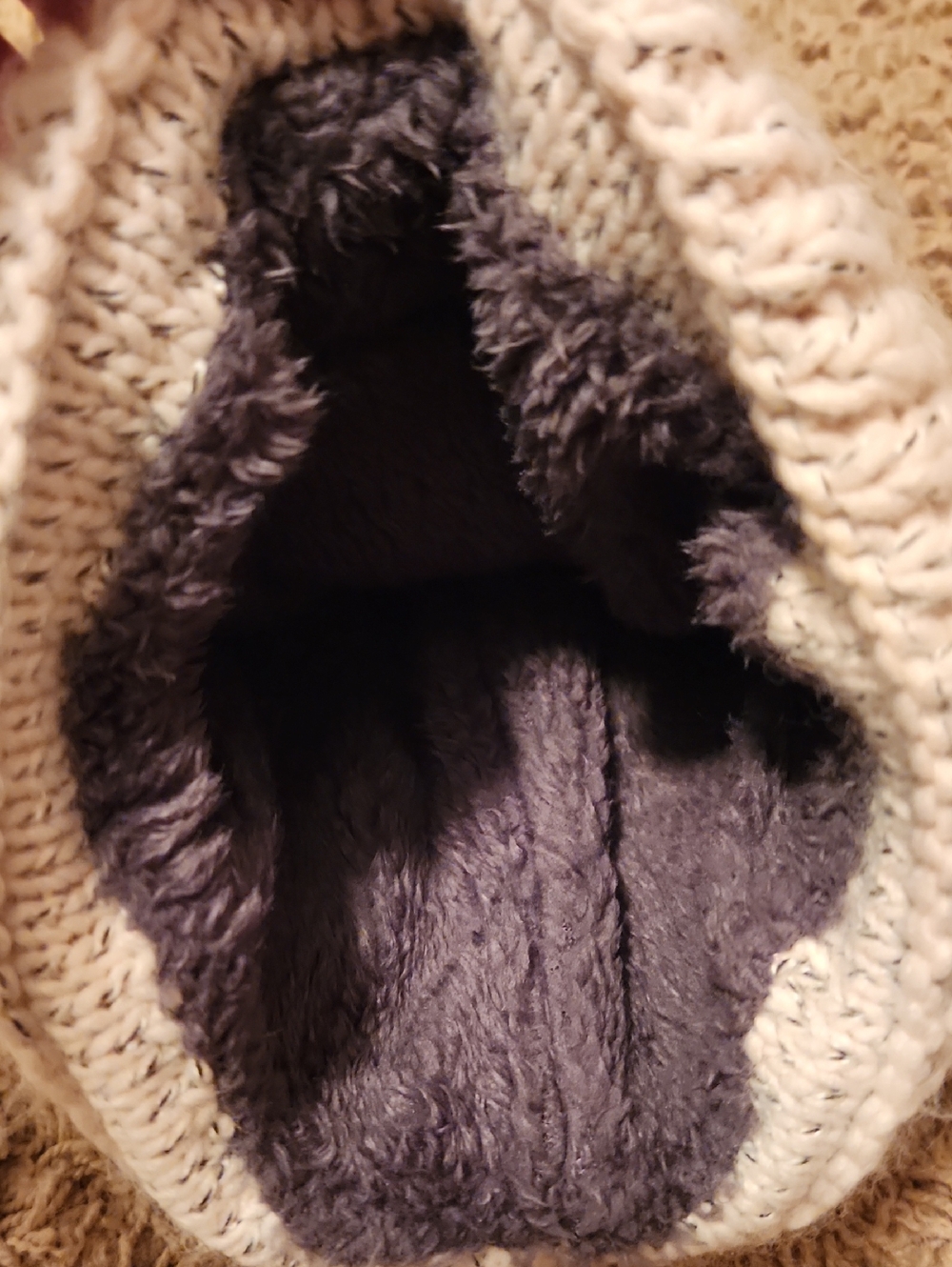 NWT Carhartt Cream Chunky Knit Pom Beanie - Picture 3 of 9